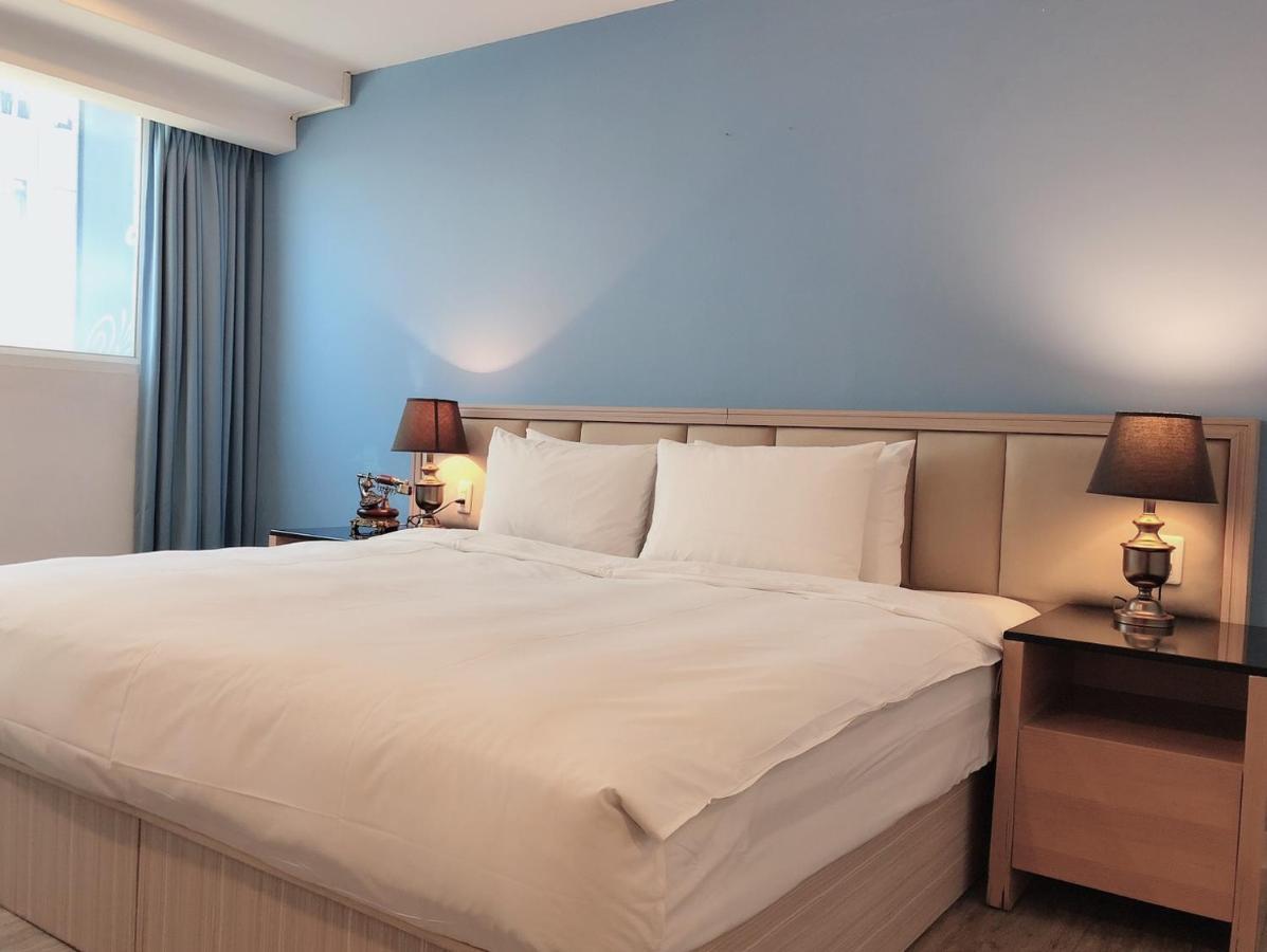 Hotel Champs Elysees Tajcshung Kültér fotó