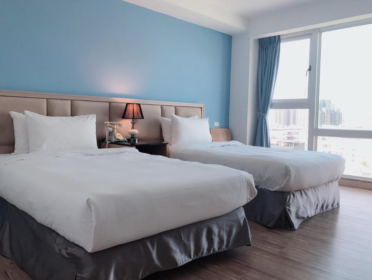Hotel Champs Elysees Tajcshung Kültér fotó
