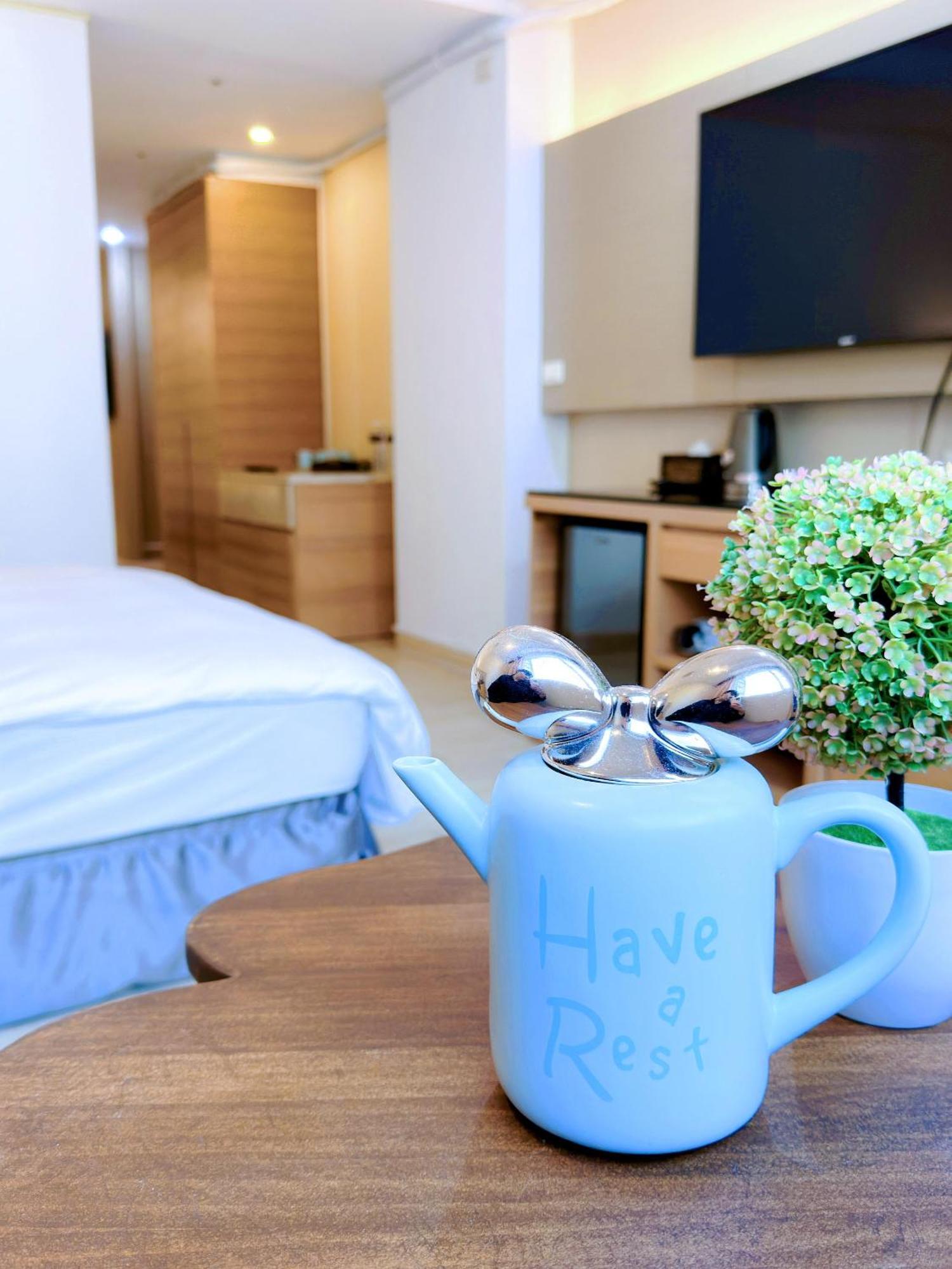 Hotel Champs Elysees Tajcshung Kültér fotó