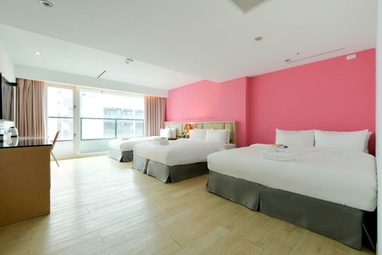 Hotel Champs Elysees Tajcshung Kültér fotó
